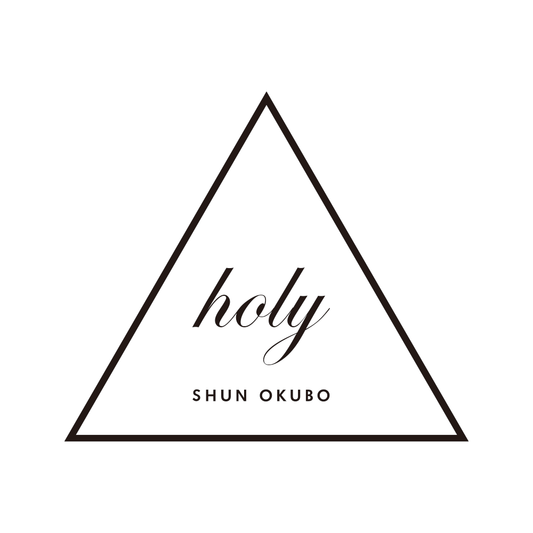 A new essay has been added to SHUN OKUBO's "THE STORY".
